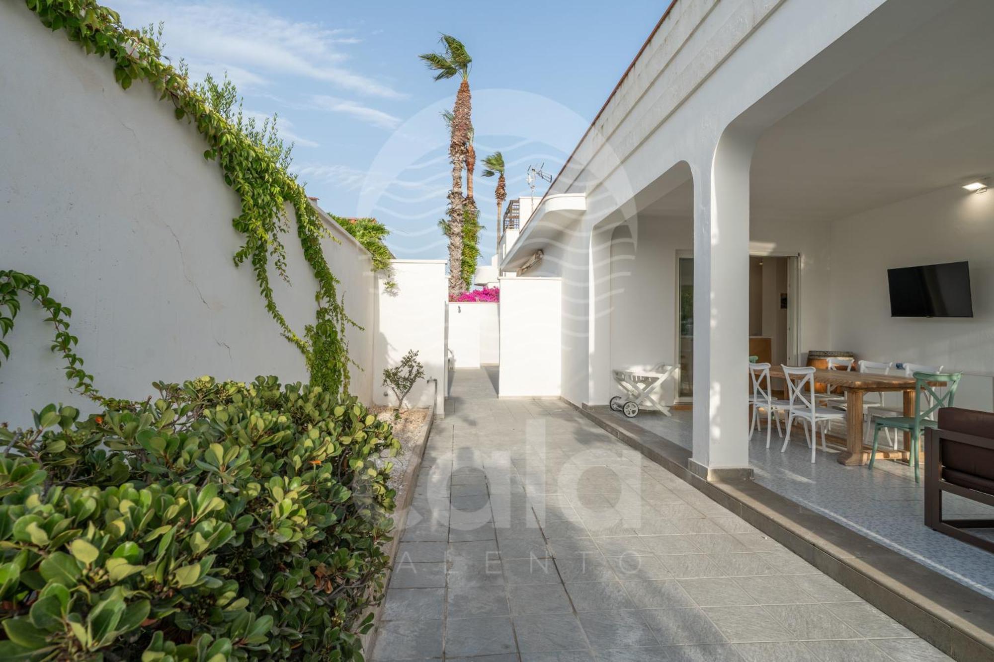 Villa Waterfront By Cala Salento Porto Cesareo Ngoại thất bức ảnh